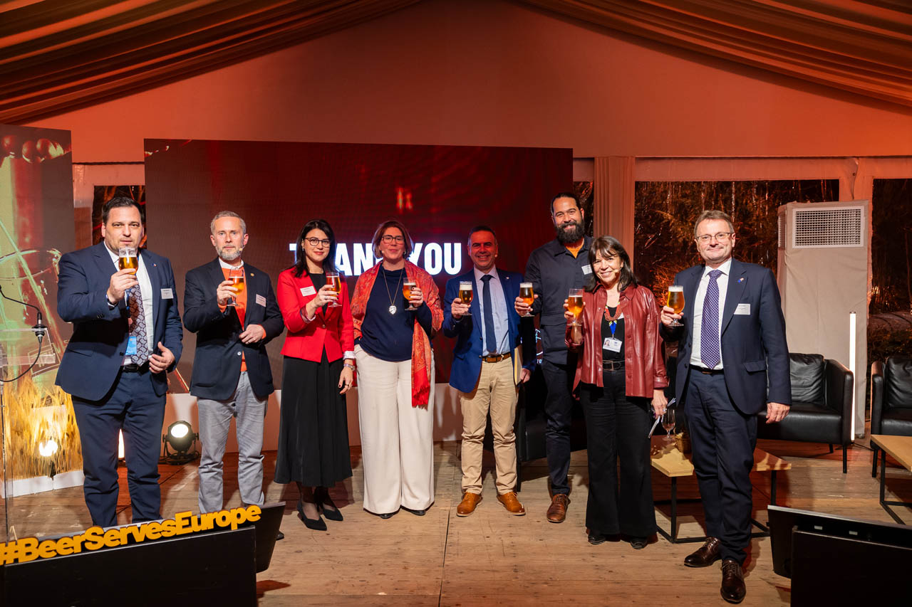 Photos of Beer Serves Europe XII